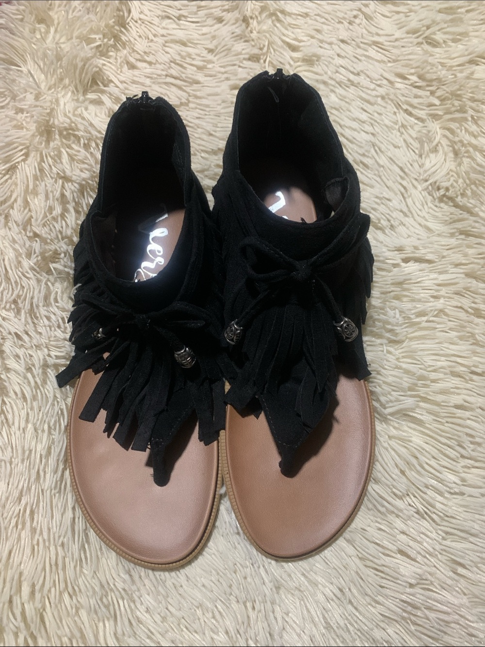 Women’s 9.5 Fringed Black Suede Sandals